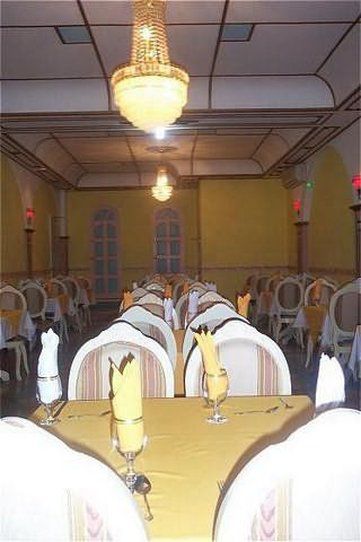 Regency Suites Hotel Georgetown Restaurante foto